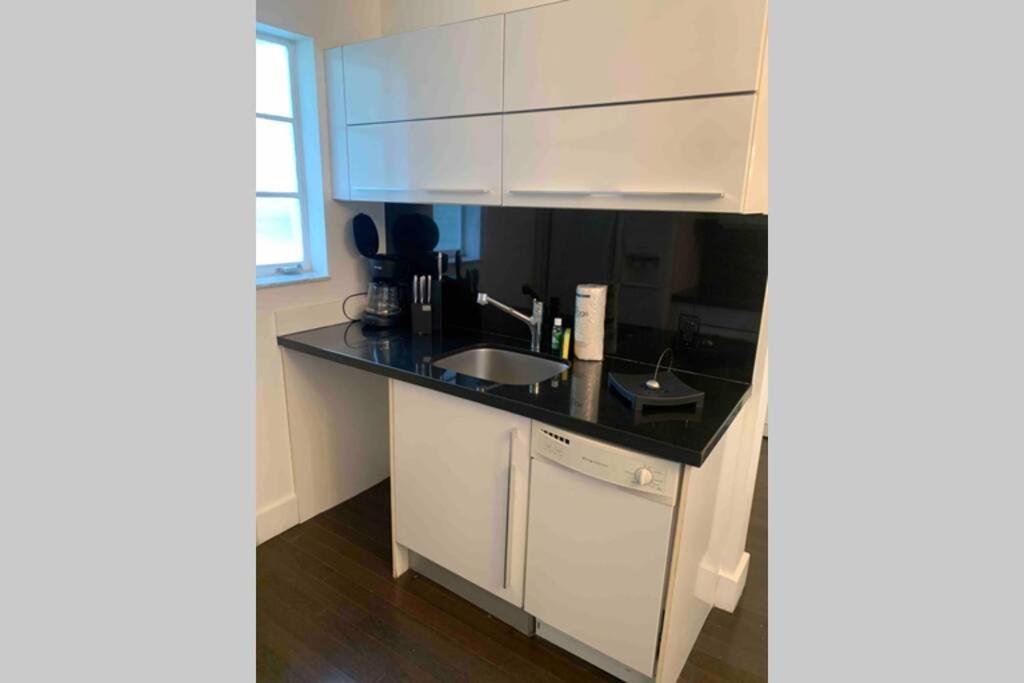 Lincoln Rd-Miami Beach Charming Vacation Studio And 2 Bedroom Apartments Exterior photo